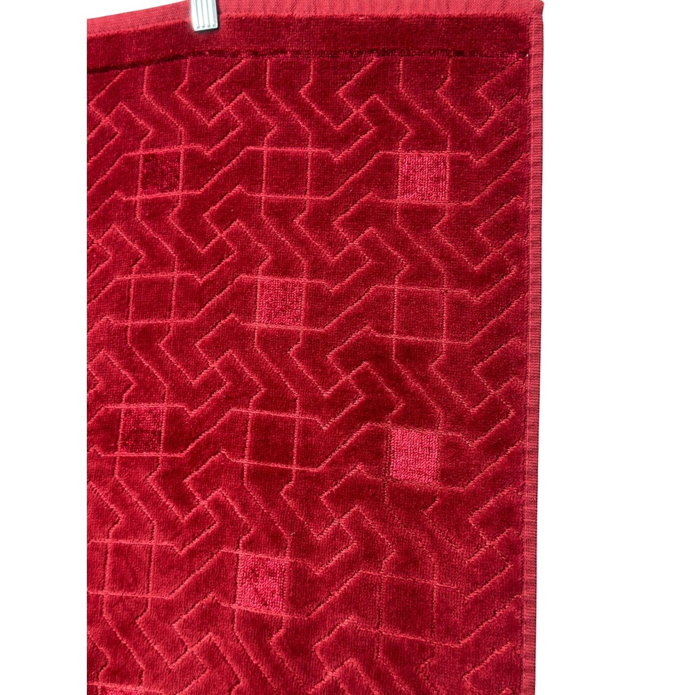 Vintage Hampton Manor Bath Towel Burgundy Red Geometric 100% Cotton Brazil